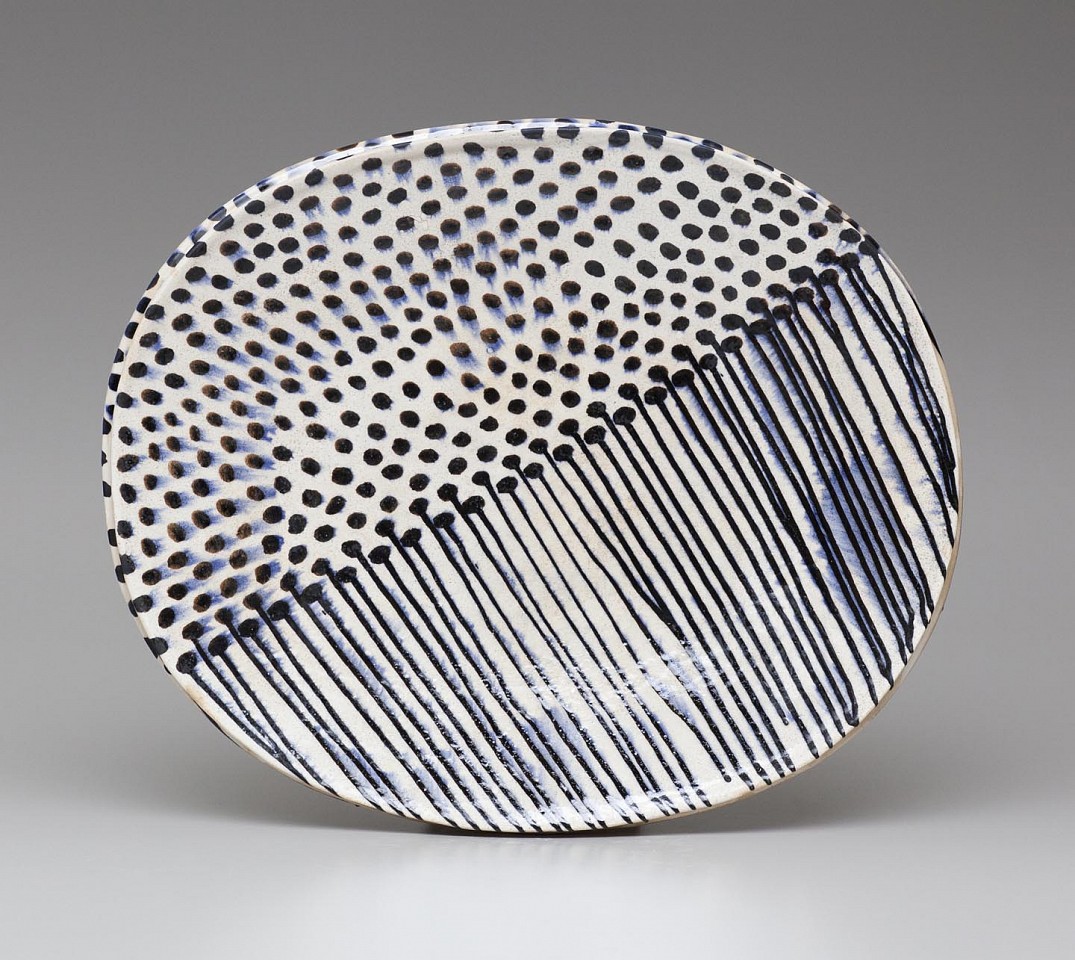 Jun Kaneko, Oval 12-05-18, 2012
Glazed Ceramic, 21 x 26 x 3 inches
KANE0139
$7,500