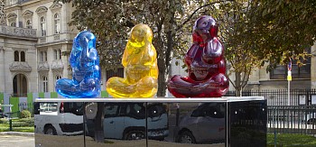 Work: Mauro Perucchetti Three Politicians