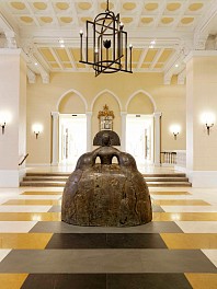 Press: Manolo Valdes Menina, December 13, 2022