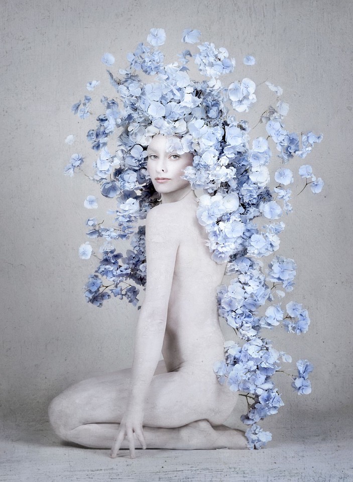 Isabelle van Zeijl, Hydra - full figure; edition 1/6, 2022
C print mounted on dibond with non glare plexi, 59 x 43 1/2 in.
ZEIJ00063